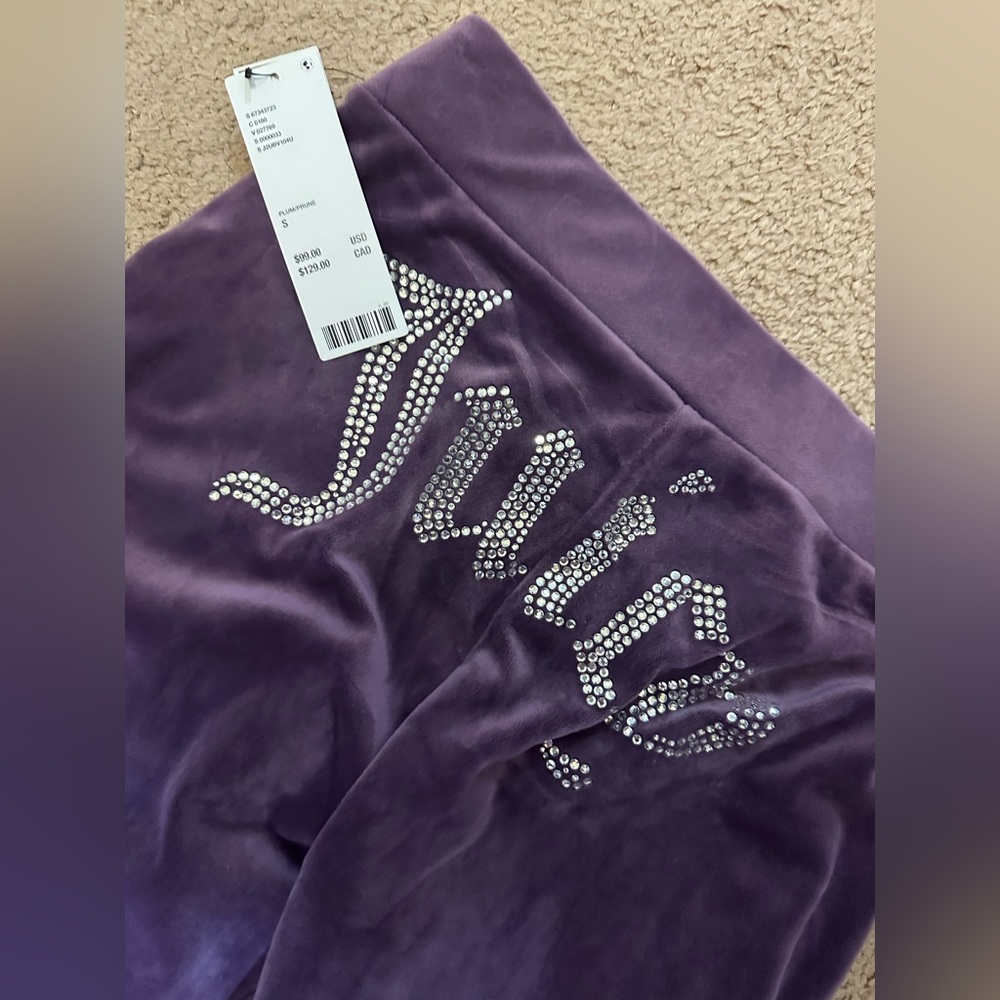 Velour purple juicy sweats (hasn’t been sold yet) - Picture 4 of 5